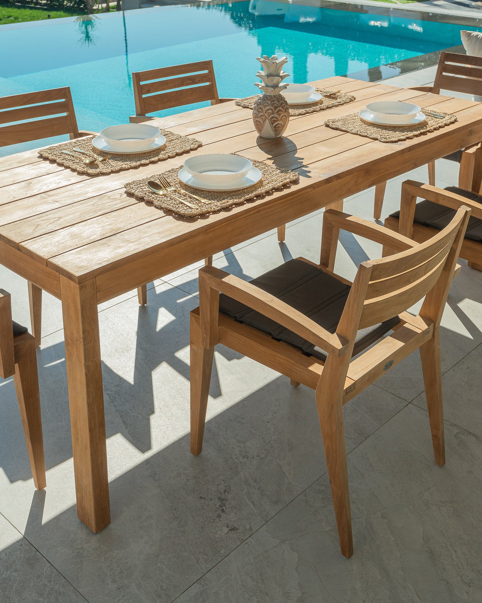 SABATU  DINING TABLE & JADE ARM CHAIR